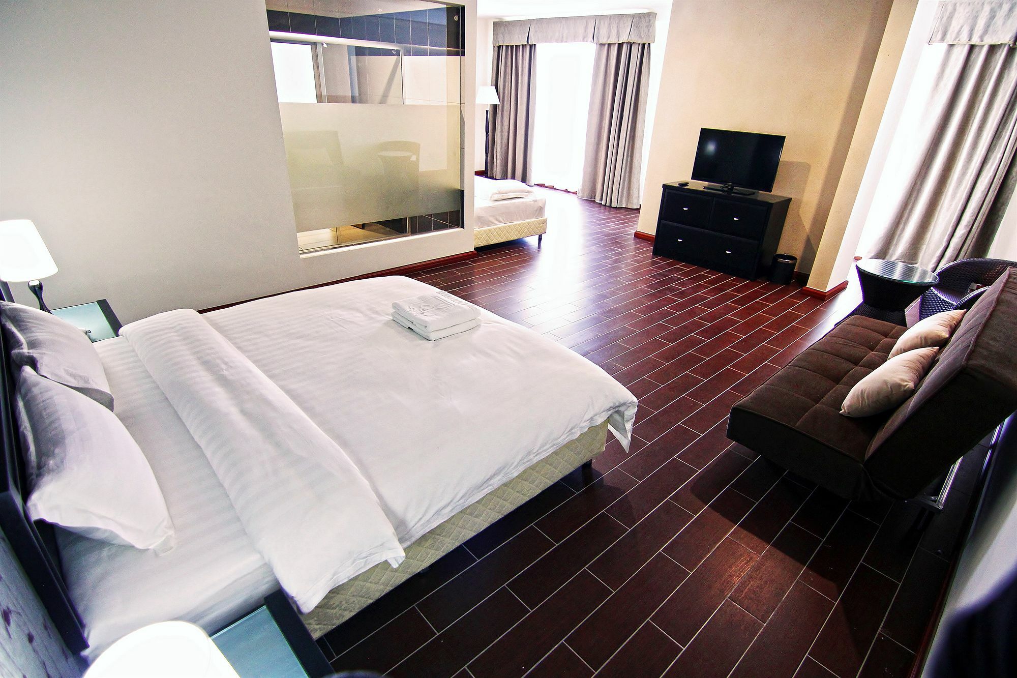 Putatan Platinum Hotel Kota Kinabalu Exterior foto